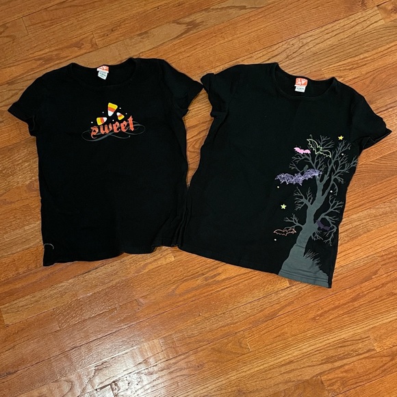 Other - Halloween tees for girls. Size: XL